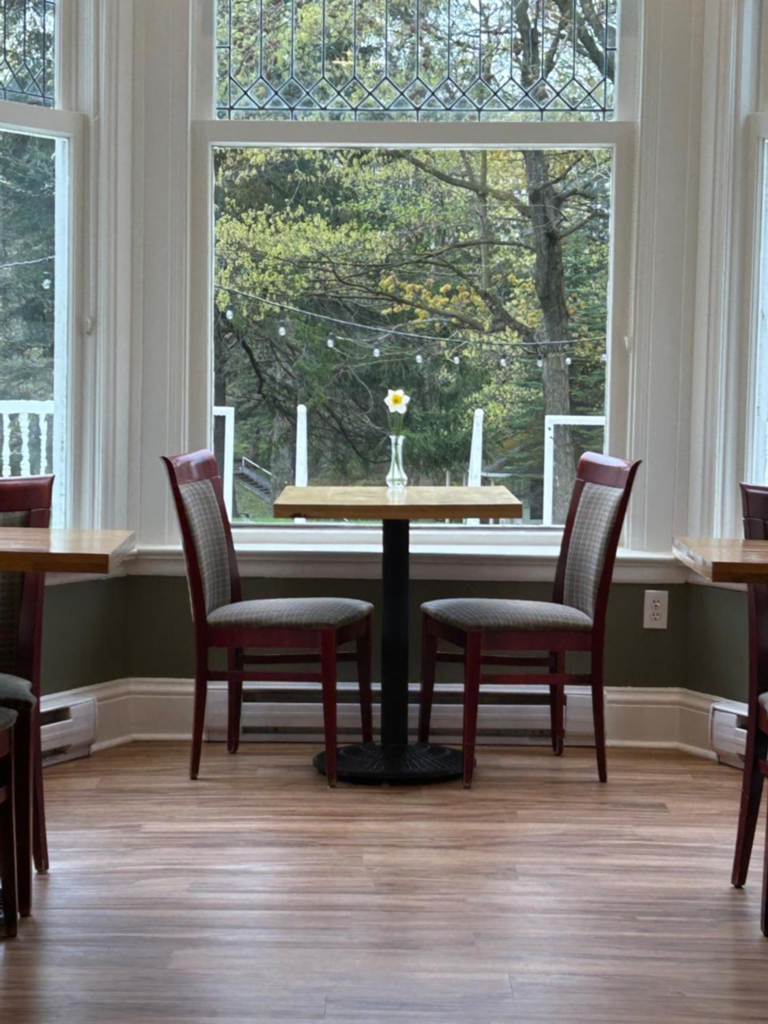 Saint Marys Westover Inn מראה חיצוני תמונה